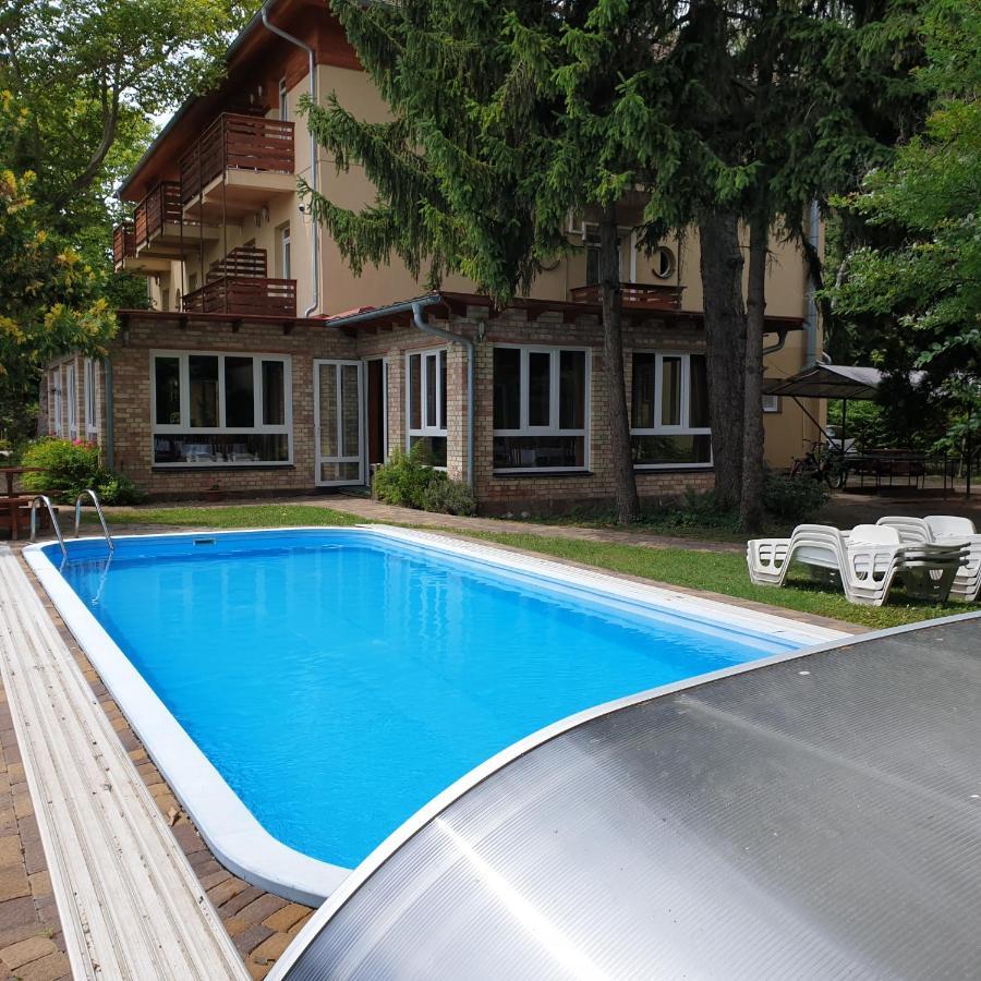Villa Dorottya Balatonföldvár Exterior foto