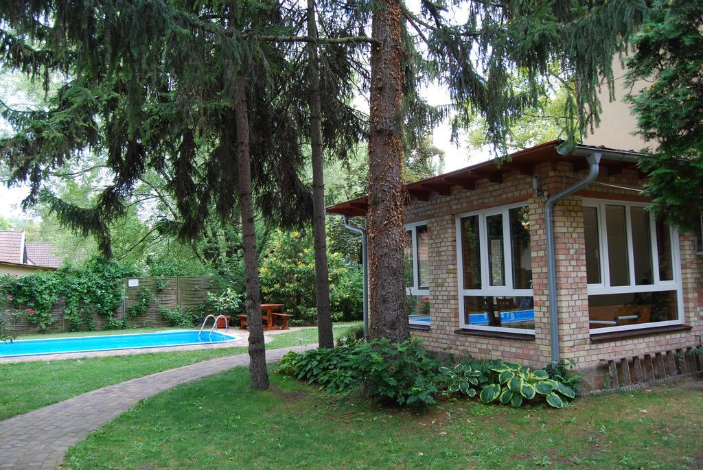 Villa Dorottya Balatonföldvár Exterior foto